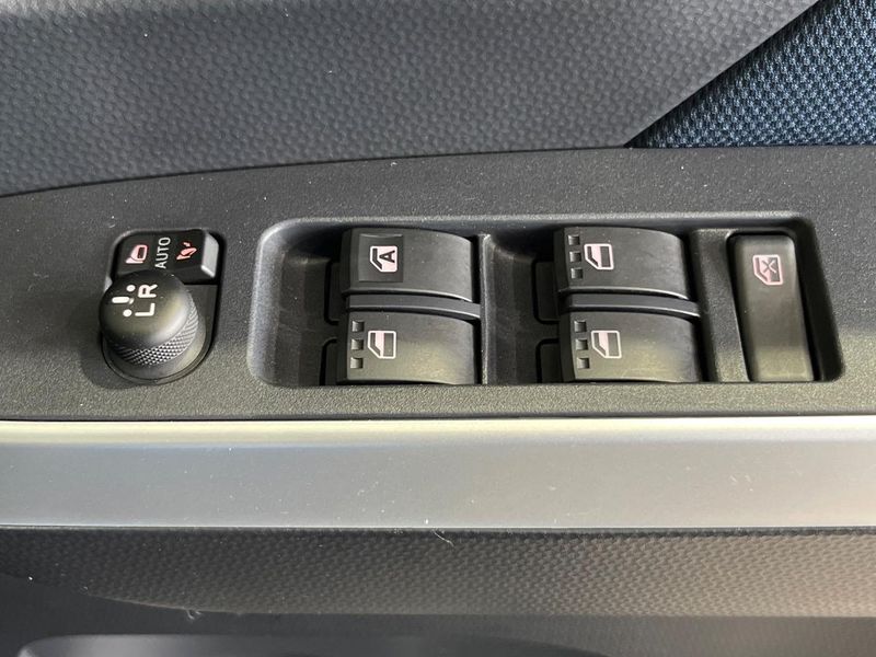 2024 Toyota Roomy 5BA-M900A (UW-6a3756029ac03)[19]