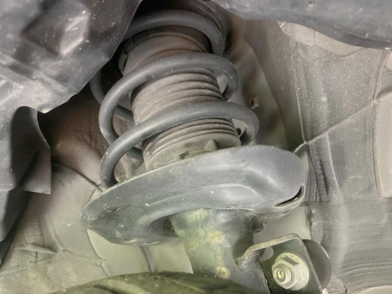 2023 Toyota Aqua 6AA-MXPK11 (UW-6a3756596b810)[9]