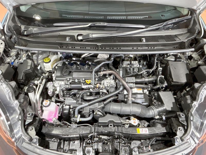 2025 Toyota Sienta 6AA-MXPL10G (UW-6a37565fd847d)[5]