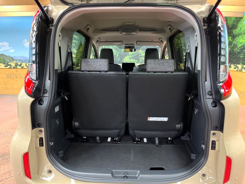 2026 Toyota Sienta 6AA-MXPL10G (UW-6a375662255d3)[9]