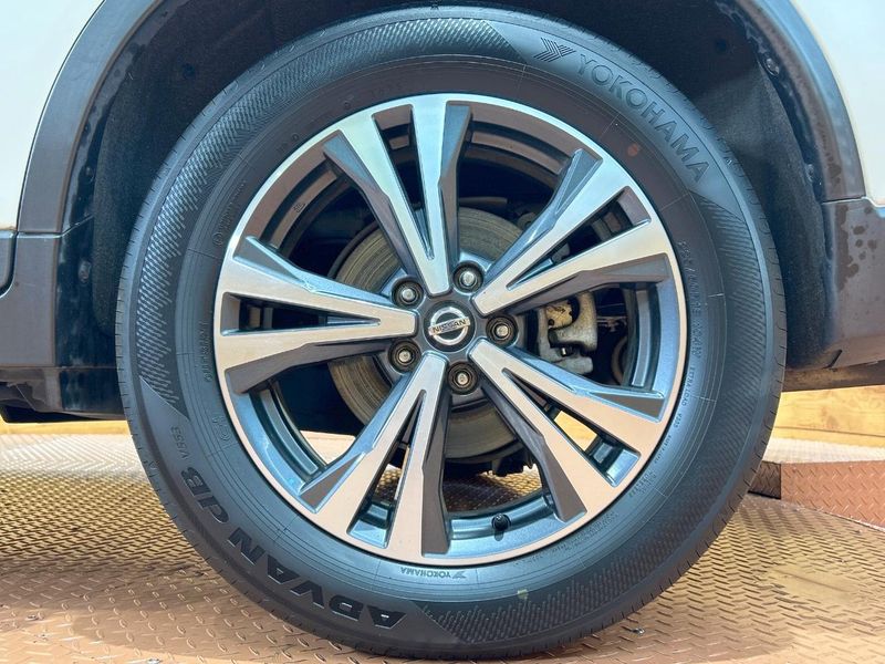 2018 Nissan X-Trail DBA-NT32 (UW-6a37568f4a3a2)[8]