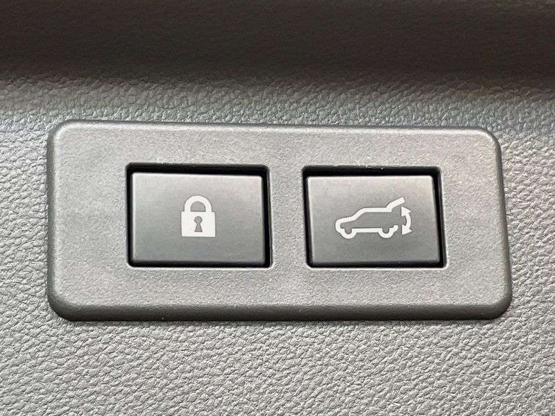 2019 Subaru Forester 5AA-SKE (UW-6a3756b27522e)[20]