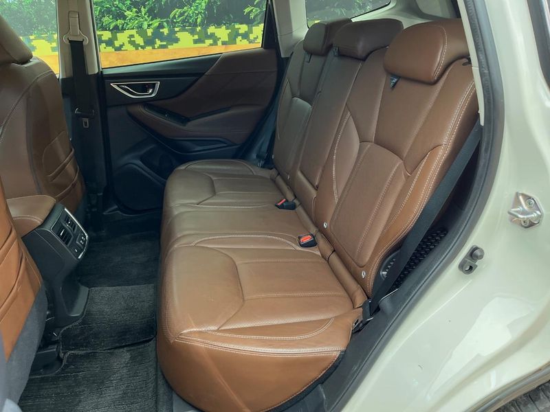 2019 Subaru Forester 5AA-SKE (UW-6a3756b27522e)[28]