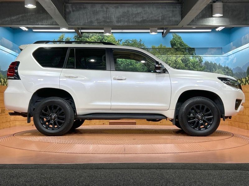 2023 Toyota Land Cruiser Prado 3BA-TRJ150W (UW-6a3756bb1e2e5)[22]