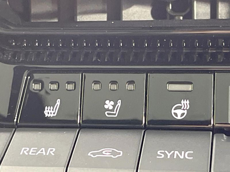 2024 Toyota Land Cruiser 250 3BA-TRJ250W (UW-6a3756bfd9821)[23]