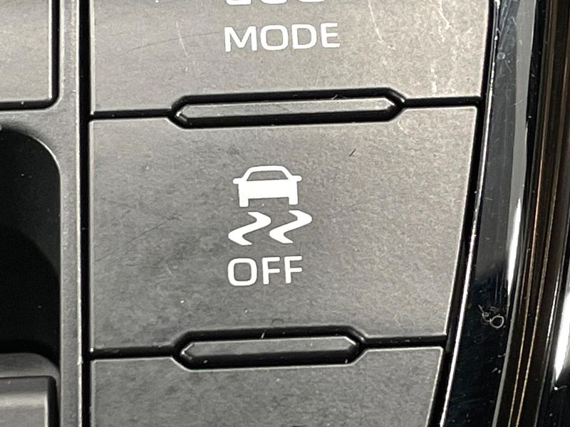 2024 Toyota Alphard Hybrid 6AA-AAHH40W (UW-6a3b4988465eb)[14]