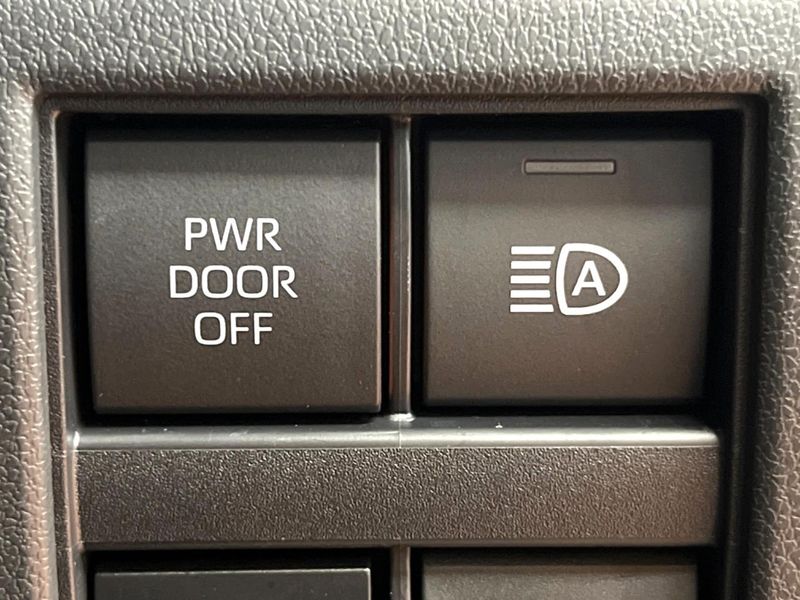2024 Toyota Alphard 3BA-AGH40W (UW-6a3b49a43199e)[29]