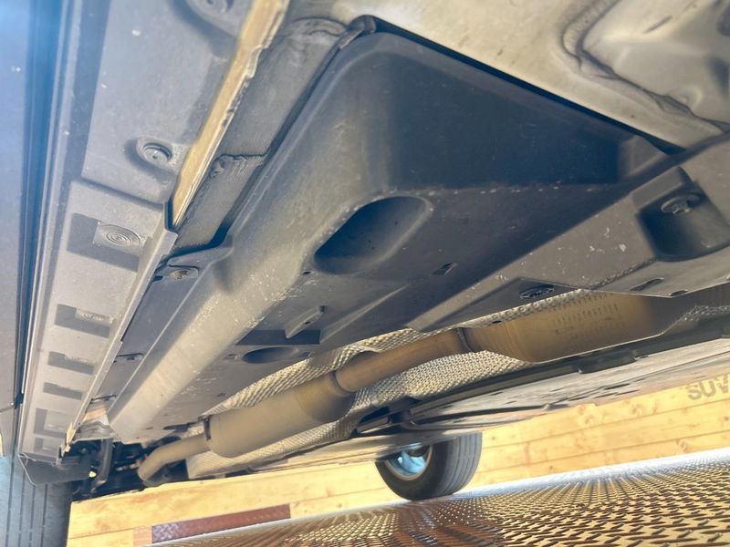 2019 Toyota RAV4 6AA-AXAH54 (UW-6a3b49aec5e53)[19]