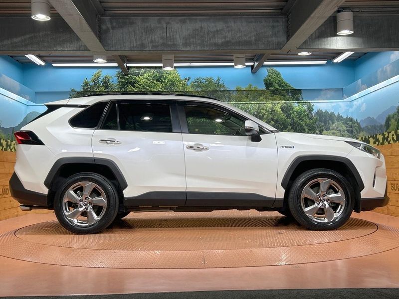 2019 Toyota RAV4 6AA-AXAH54 (UW-6a3b49aec5e53)[12]