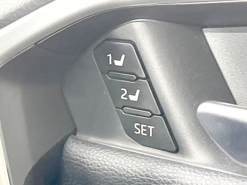 2022 Toyota RAV4 6AA-AXAH54 (UW-6a3b49b040c78)[29]