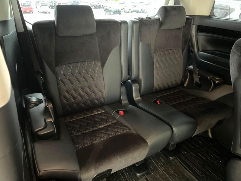 2015 Toyota Vellfire Hybrid DAA-AYH30W (UW-6a3b49c0e9c9e)[20]