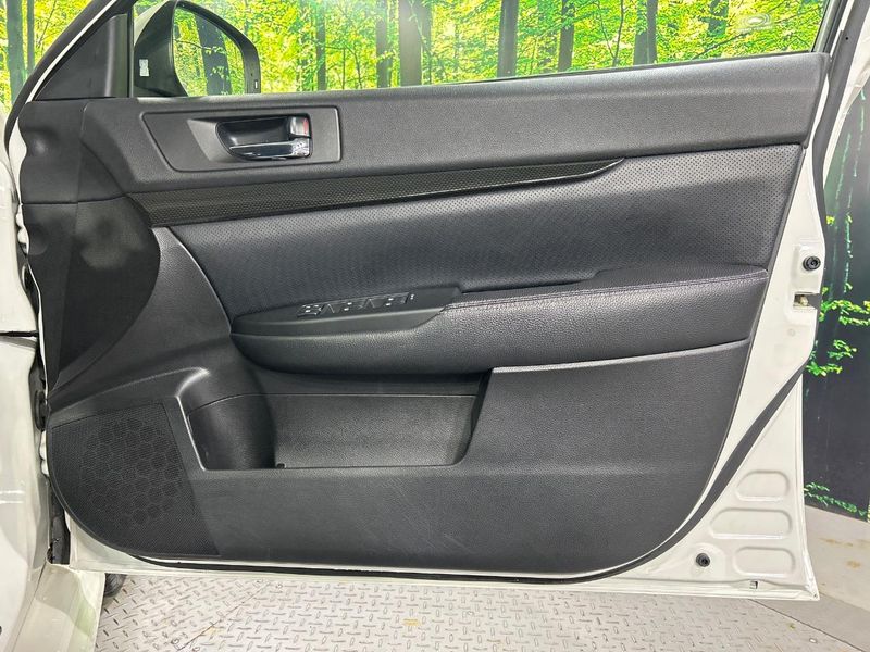 2013 Subaru Legacy B4 DBA-BMM (UW-6a3b49e65592a)[17]