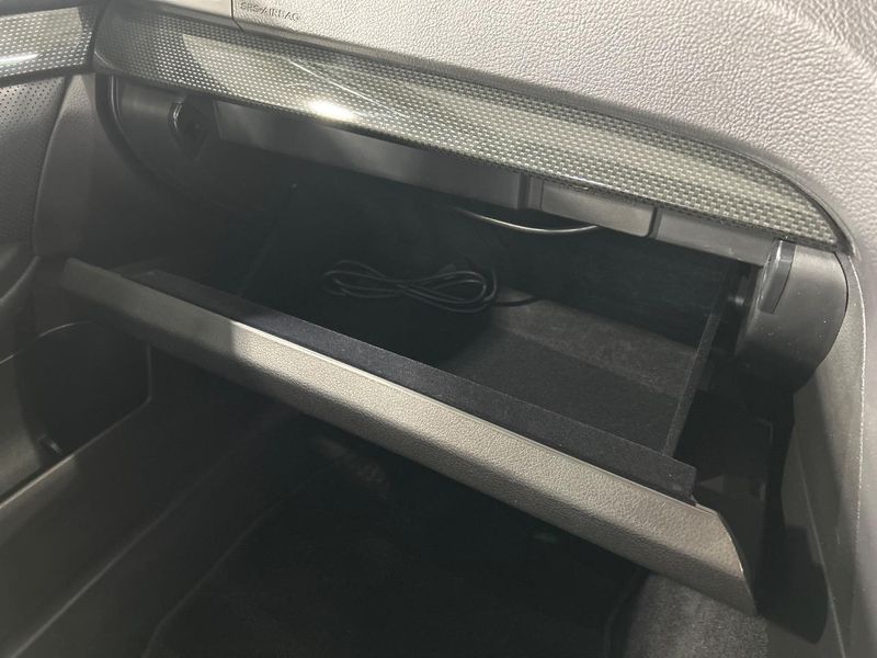 2013 Subaru Legacy B4 DBA-BMM (UW-6a3b49e65592a)[28]