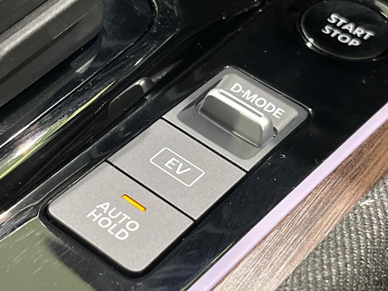 2023 Nissan Aura 6AA-FE13 (UW-6a3b4a0432f67)[26]