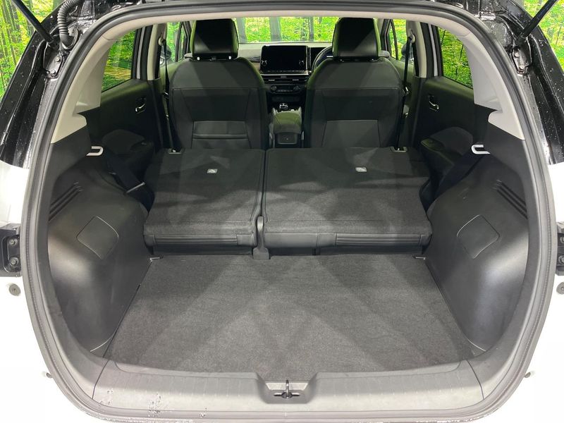 2023 Nissan Aura 6AA-FE13 (UW-6a3b4a0432f67)[10]