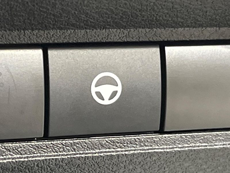 2023 Nissan Aura 6AA-FE13 (UW-6a3b4a0432f67)[24]