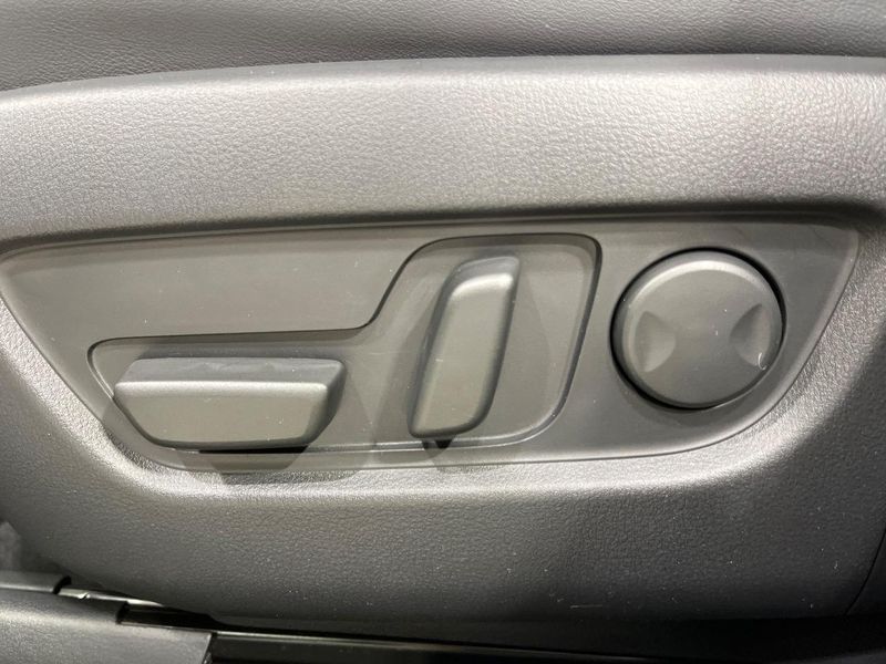 2022 Mazda CX-60 3CA-KH3R3P (UW-6a3b4aa2dae59)[20]