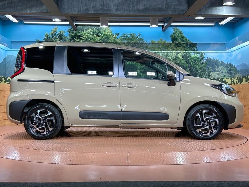 2026 Toyota Sienta 6AA-MXPL10G (UW-6a3b4b4735eaa)[11]