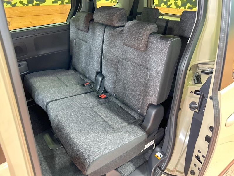 2026 Toyota Sienta 6AA-MXPL10G (UW-6a3b4b4735eaa)[26]