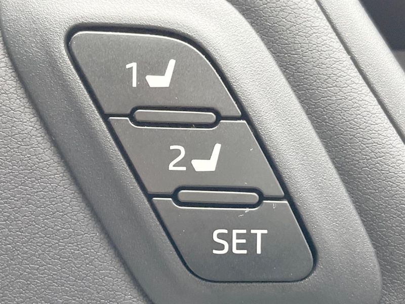 2021 Toyota Harrier 6BA-MXUA80 (UW-6a3b4b4c3321c)[26]