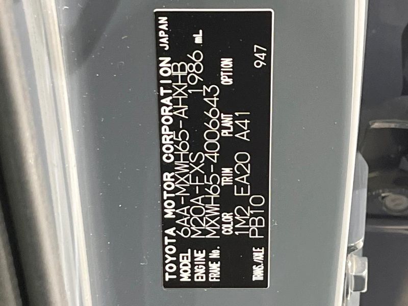 2023 Toyota Prius 6AA-MXWH65 (UW-6a3b4b532c0b4)[1]