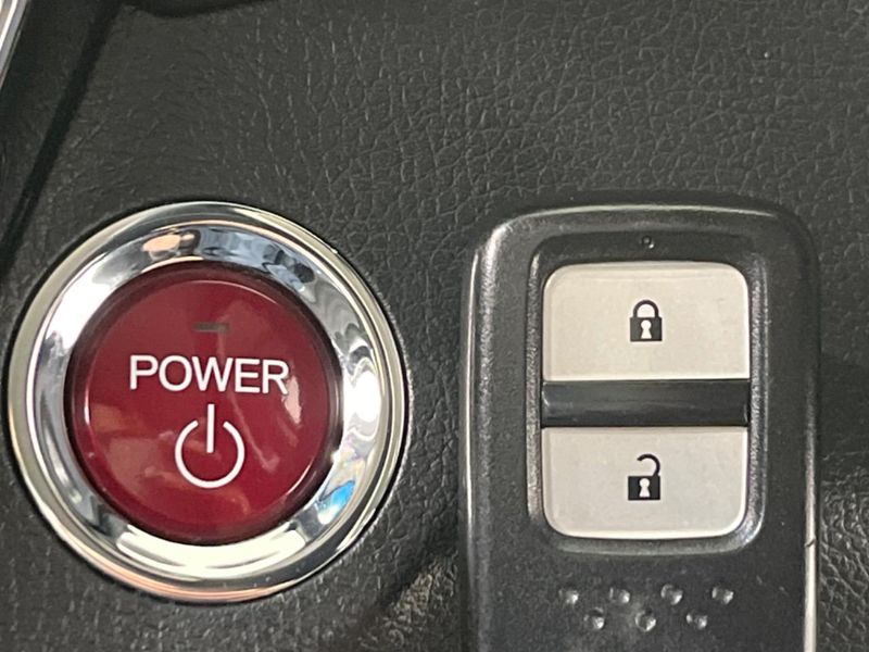 2015 Honda Vezel DAA-RU4 (UW-6a3b4b8a5f23b)[6]