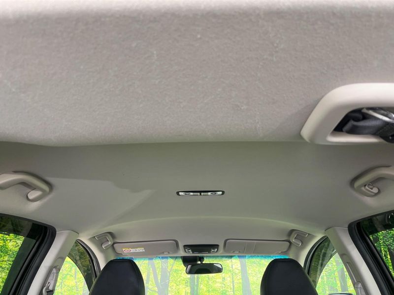 2015 Honda Vezel DAA-RU4 (UW-6a3b4b8a5f23b)[8]
