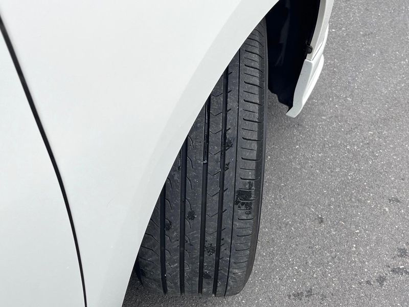 2016 Nissan Elgrand DBA-TE52 (UW-6a3b4ba449c2e)[10]