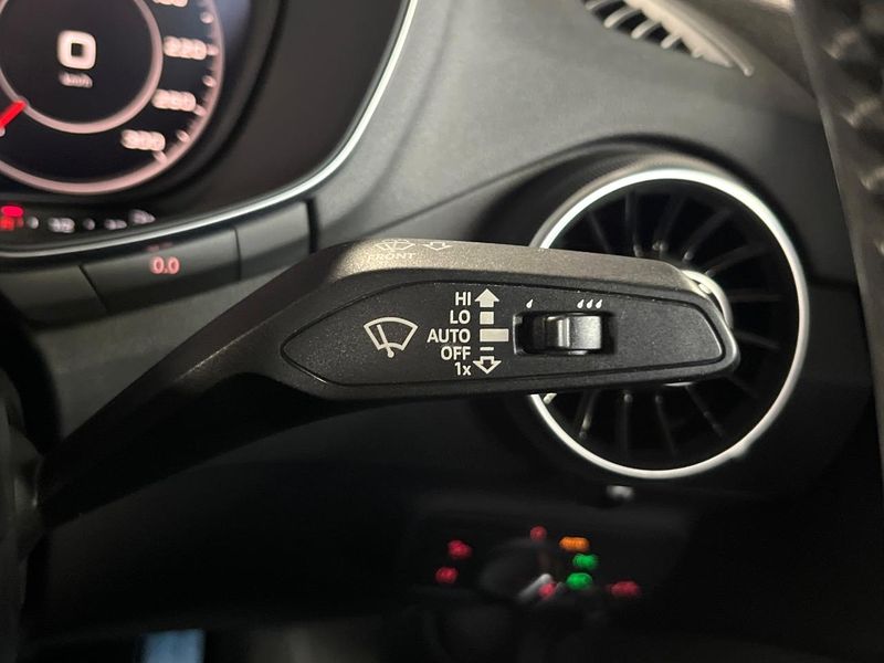 2016 Audi TT Coupe ABA-FVCHH (UW-6a3b4badccf14)[7]