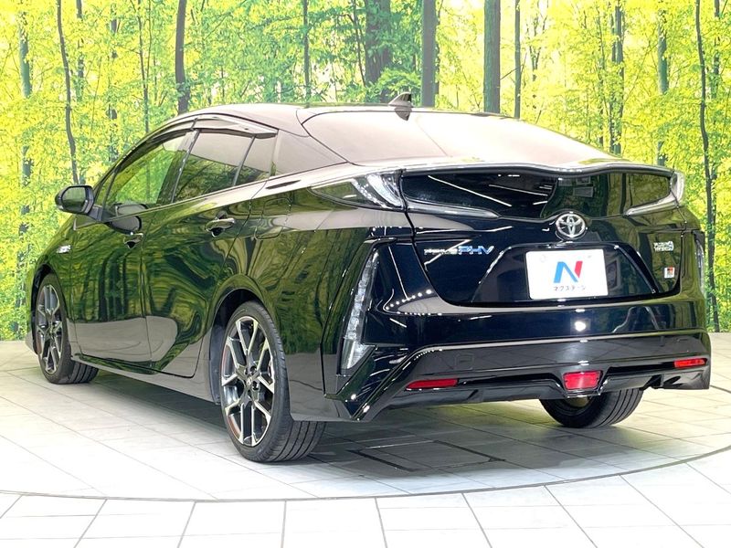 2022 Toyota Prius PHV 6LA-ZVW52 (UW-6a3b4bf31c616)[25]