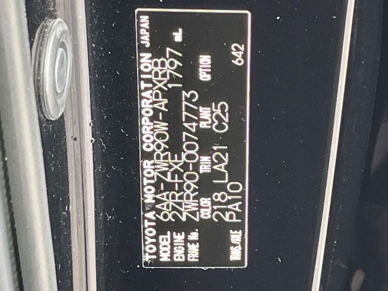 2023 Toyota Noah 6AA-ZWR90W (UW-6a3b4c003aa77)[1]