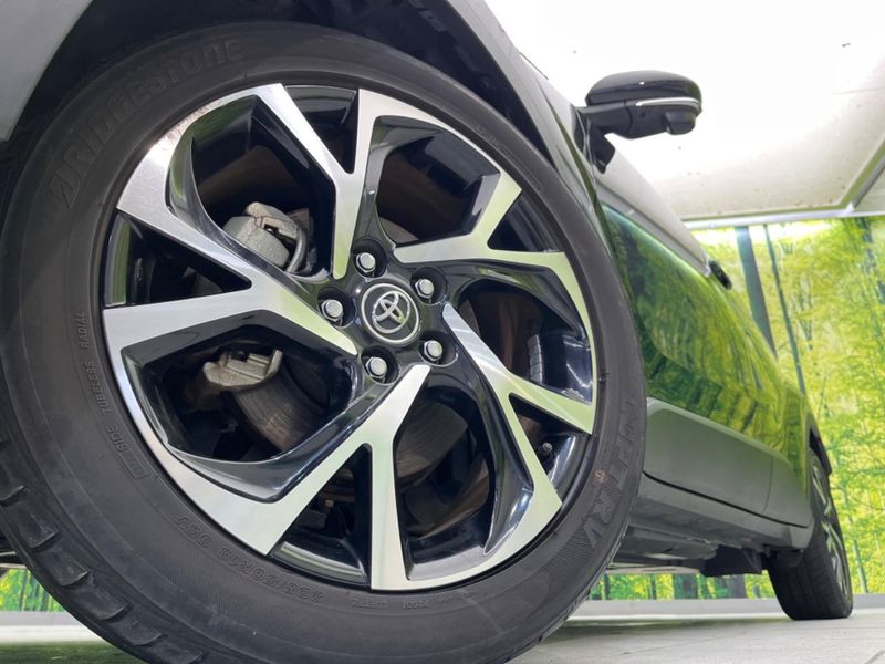 2017 Toyota C-HR DAA-ZYX10 (UW-6a3b4c05d7960)[16]