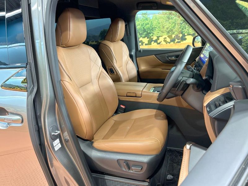 2025 Toyota Vellfire Hybrid 6AA-AAHH40W (UW-6a3c9ad672176)[19]