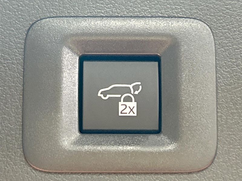 2025 Toyota Vellfire Hybrid 6AA-AAHH40W (UW-6a3c9ad672176)[26]
