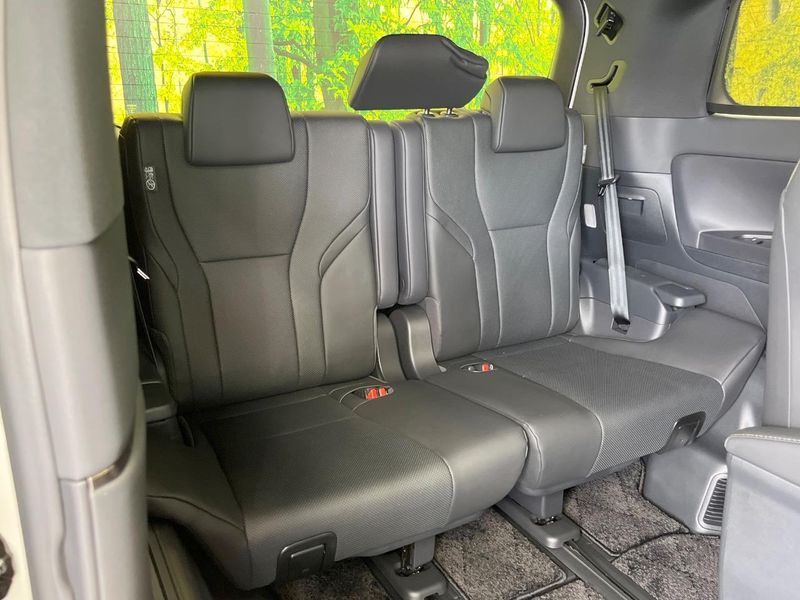 2025 Toyota Alphard Hybrid 6AA-AAHH40W (UW-6a3c9ad95db7b)[27]