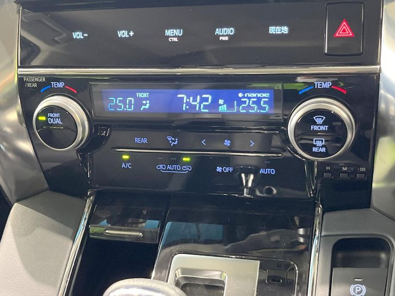 2018 Toyota Vellfire DBA-AGH30W (UW-6a3c9ae5ac12e)[22]