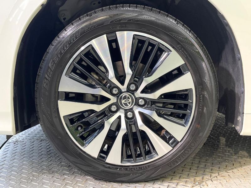 2022 Toyota Alphard 3BA-AGH30W (UW-6a3c9aec67da0)[23]