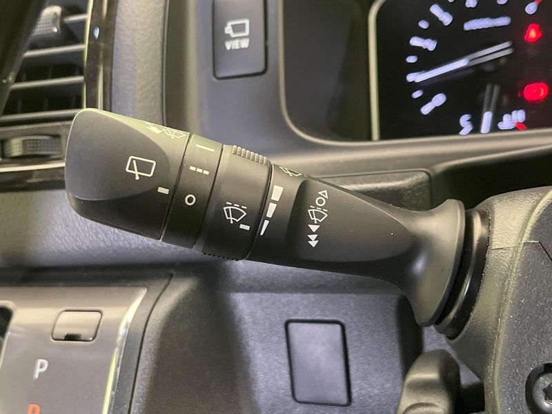 2023 Toyota Hiace Van 3DF-GDH201V (UW-6a3c9b5944f06)[29]