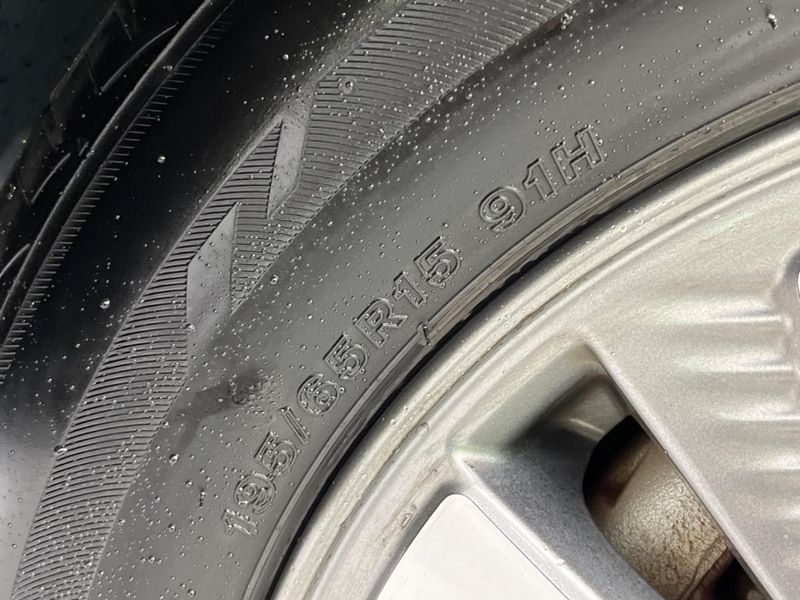 2018 Nissan Serena DAA-HFC27 (UW-6a3c9b8cecd6f)[11]