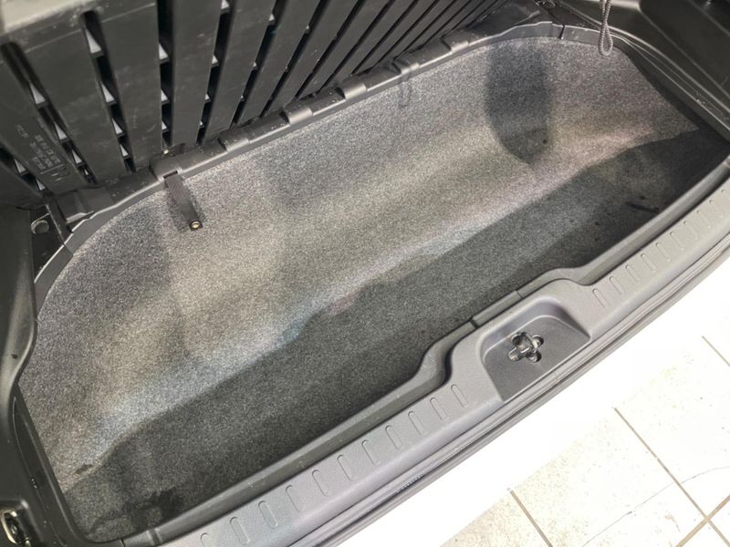 2018 Nissan Serena DAA-HFC27 (UW-6a3c9b8cecd6f)[22]
