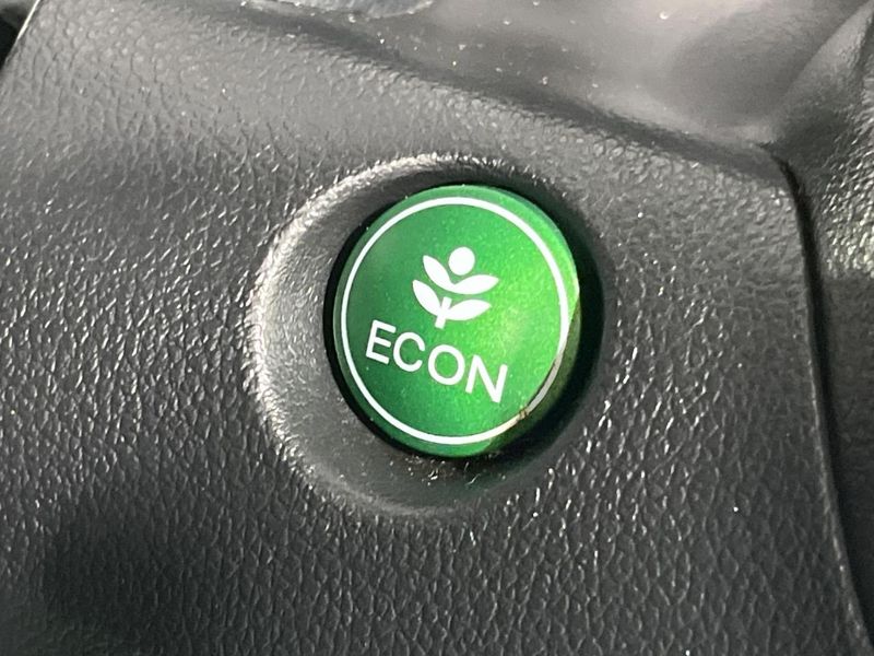 2013 Honda N-BOX CUSTOM DBA-JF1 (UW-6a3c9ba2e1cf0)[20]