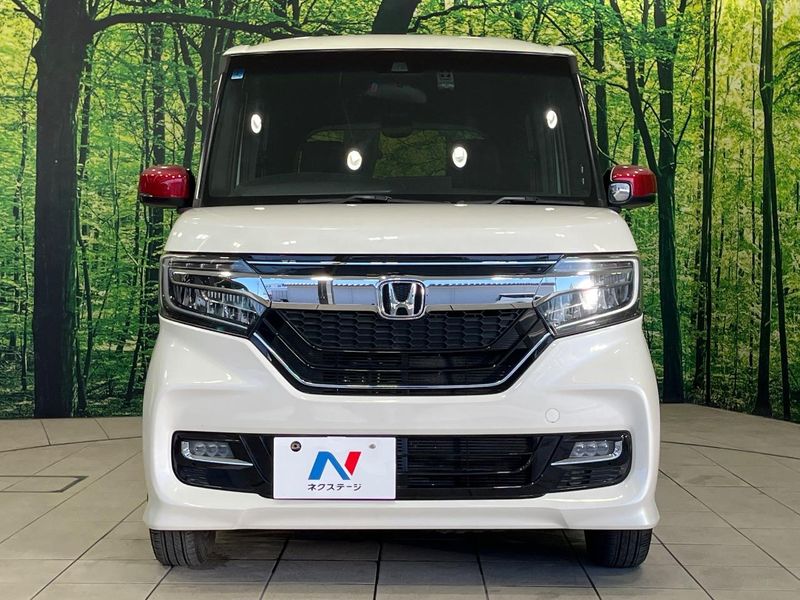 2018 Honda N-BOX CUSTOM DBA-JF3 (UW-6a3c9ba7d2301)[22]