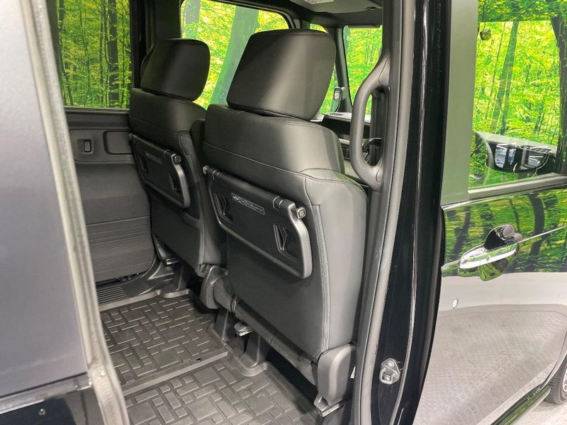 2024 Honda N-BOX CUSTOM 6BA-JF5 (UW-6a3c9bc107a94)[24]