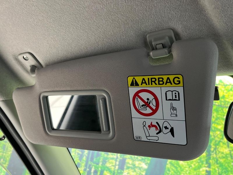 2018 Daihatsu Cast DBA-LA250S (UW-6a3c9beb9617a)[6]