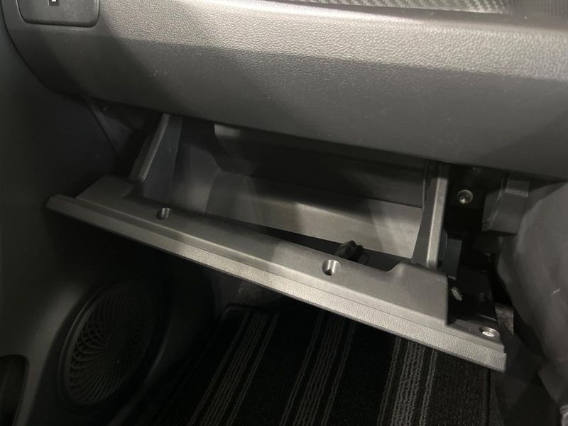 2018 Daihatsu Cast DBA-LA250S (UW-6a3c9beb9617a)[5]