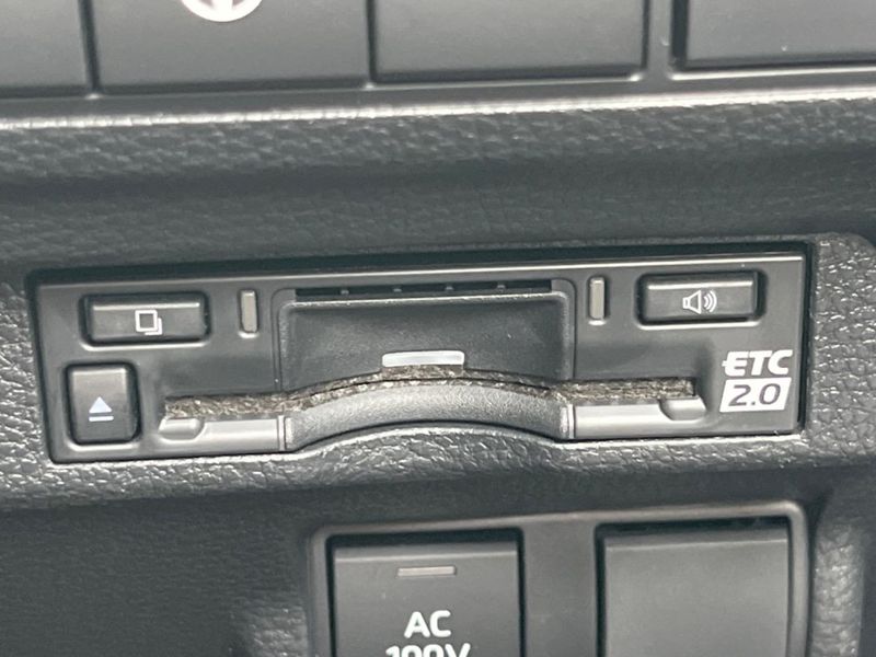 2025 Toyota Corolla Cross 6AA-MXGH15 (UW-6a3c9c6174828)[11]