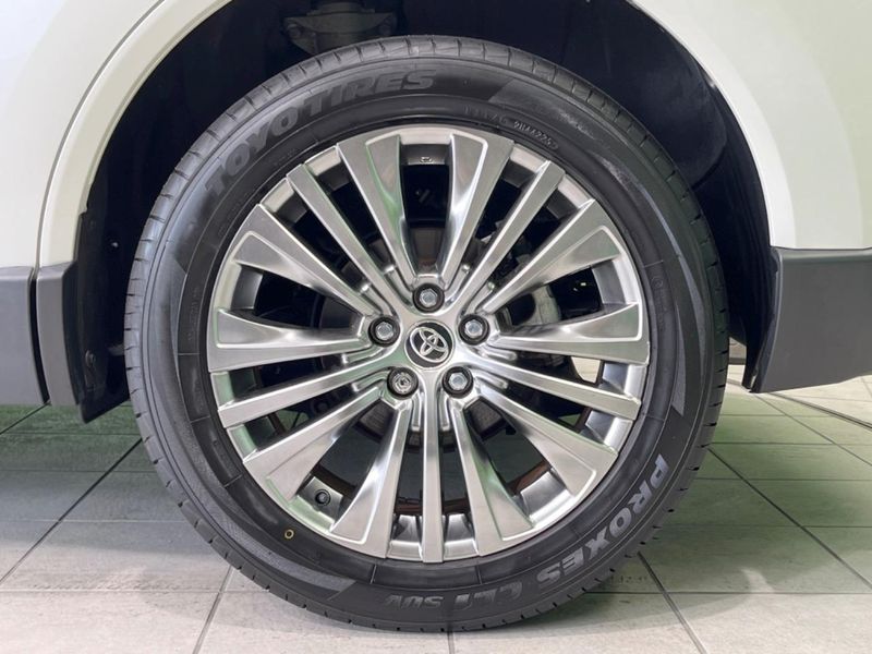 2020 Toyota Harrier 6BA-MXUA80 (UW-6a3c9c737da38)[12]