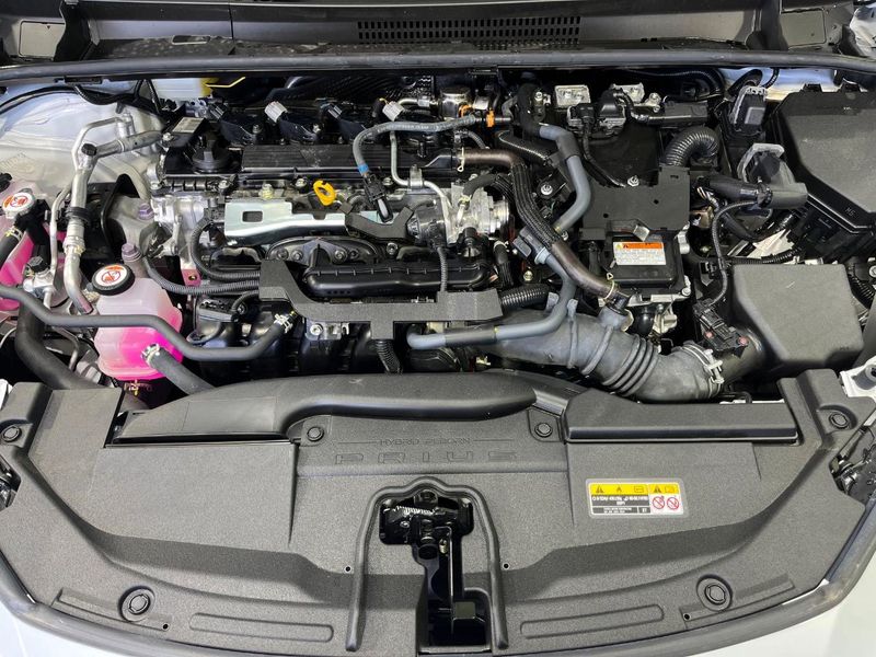 2024 Toyota Prius 6AA-MXWH65 (UW-6a3c9c7d10777)[4]