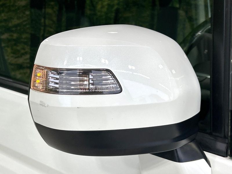 2012 Honda Stepwgn Spada DBA-RK5 (UW-6a3c9ca5a7d2b)[19]
