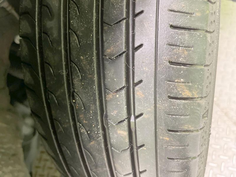 2019 Toyota Voxy DBA-ZRR80W (UW-6a3c9cfc64f53)[17]